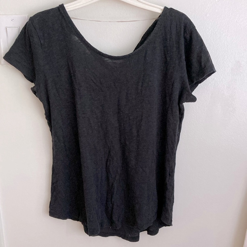 Gaiam workout too size m